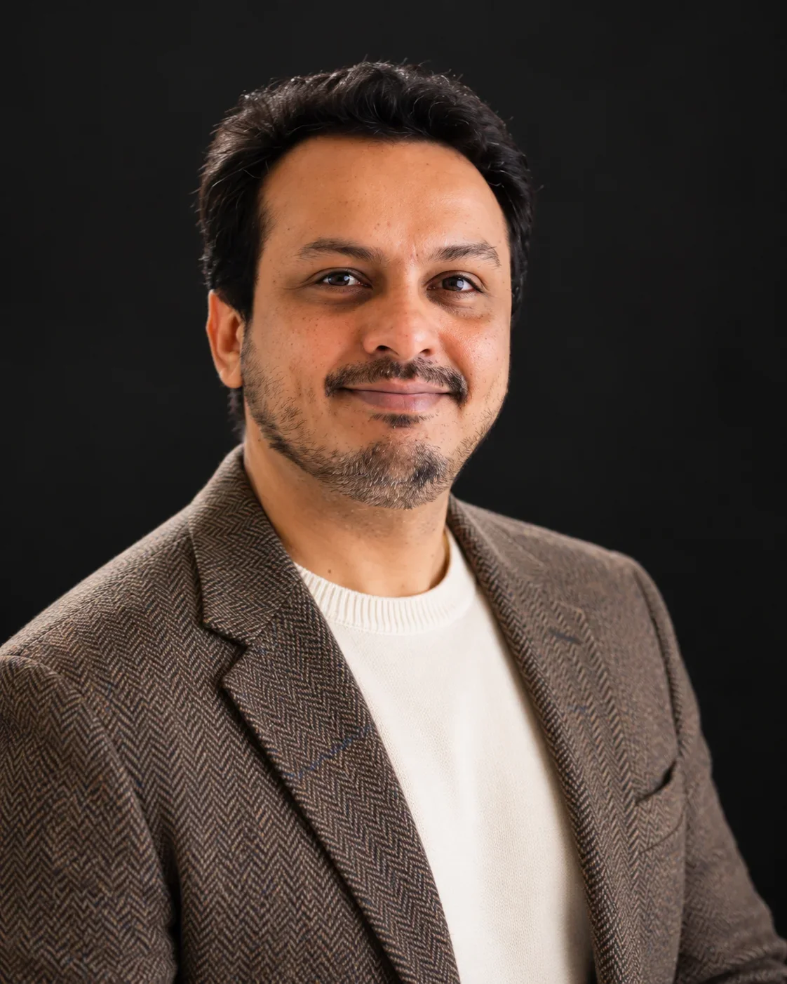 Salim Rustam Ramani, Director & Chief Consultant, Versatile Overseas Consultants